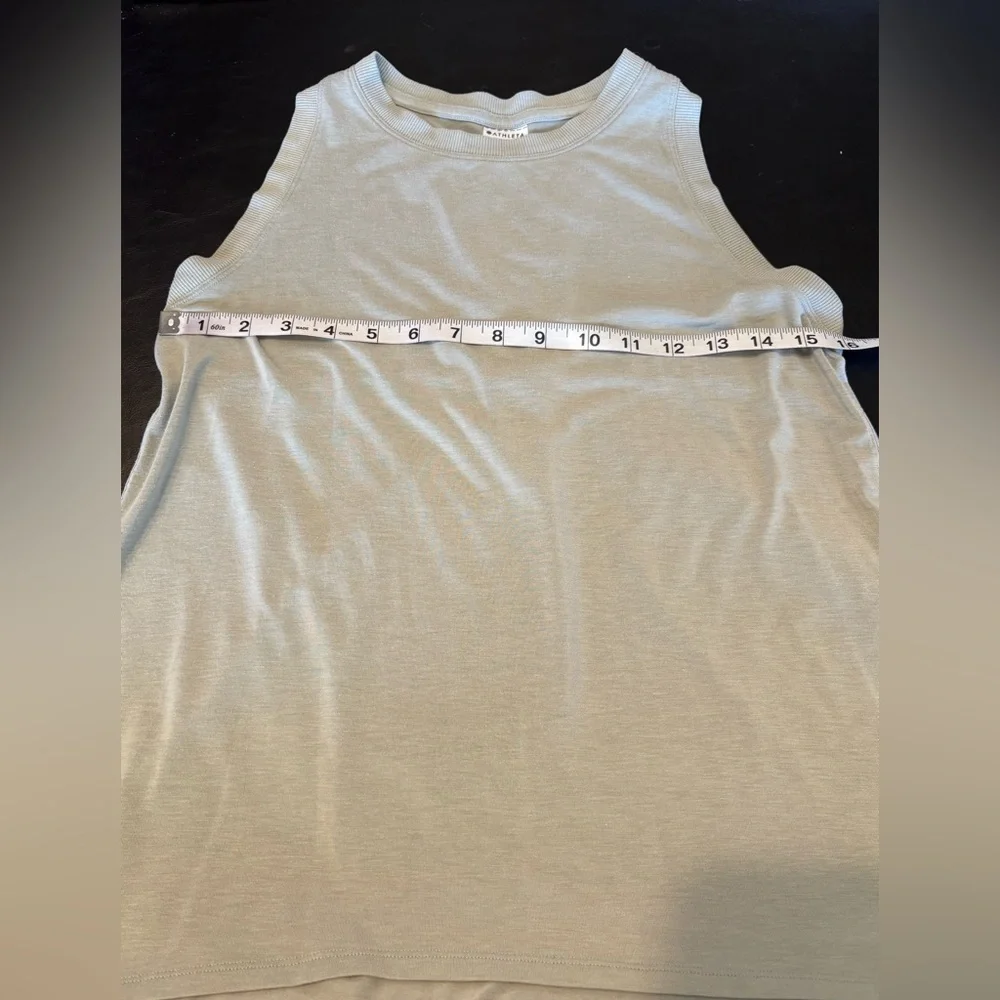 Athleta Tank Top size Small athletic wear comfortable fit